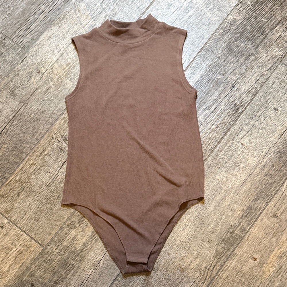 She + Sky Sleeveless Brown Bodysuit
